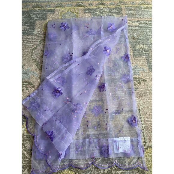 Lavender Floral Sequin Scalloped edge Sheer Curtain Panel - Picture 6 of 6